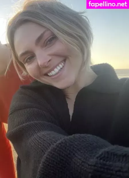 Annasophia Robb OnlyFans Thumbnail #4zW2gyq7oa
