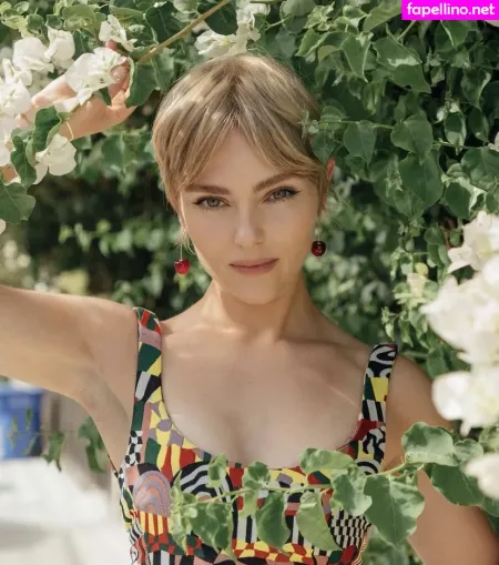 Annasophia Robb OnlyFans Thumbnail #J5rSWAb68e