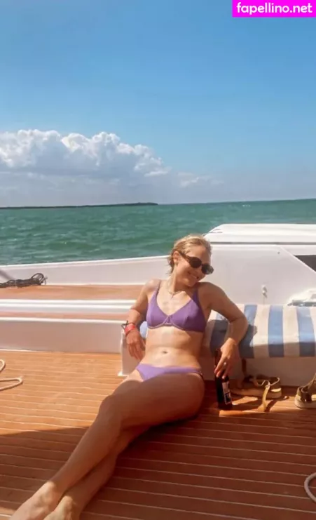 Annasophia Robb OnlyFans Thumbnail #W4siFq3I6S