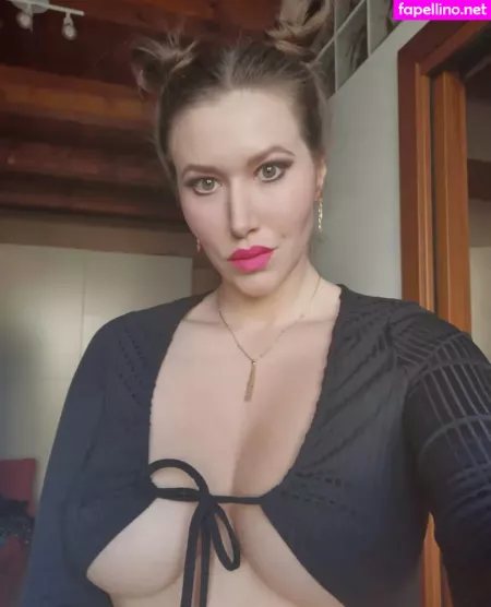 Annaspase OnlyFans Thumbnail #J7MzUOzAGU