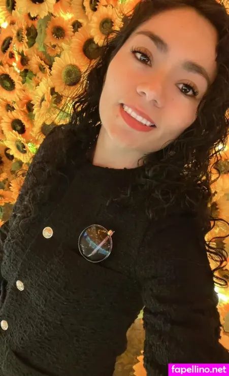 Annathedentist OnlyFans Thumbnail #EipWIl9o2O