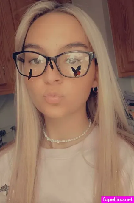 Annathesub OnlyFans Thumbnail #UgkByvKbrM