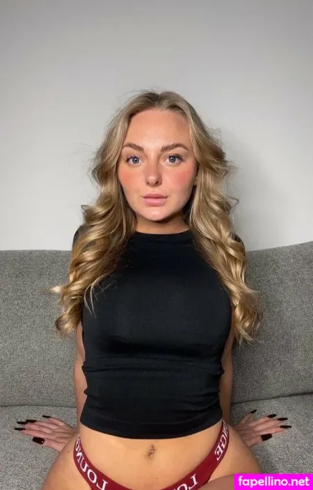 Annatomiix OnlyFans Thumbnail #IRlSTA8k1f