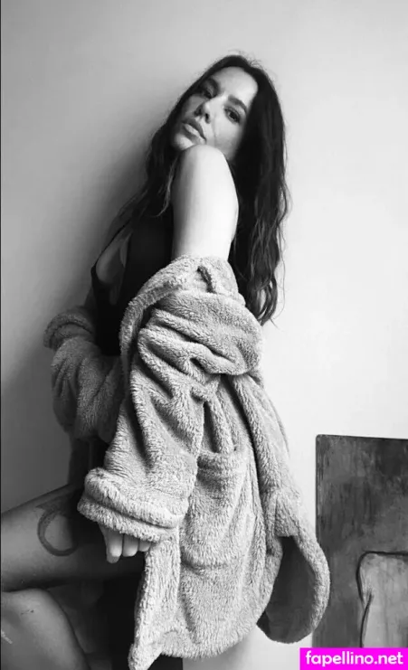 Annavixenx OnlyFans Thumbnail #Ou7gA4cSTj