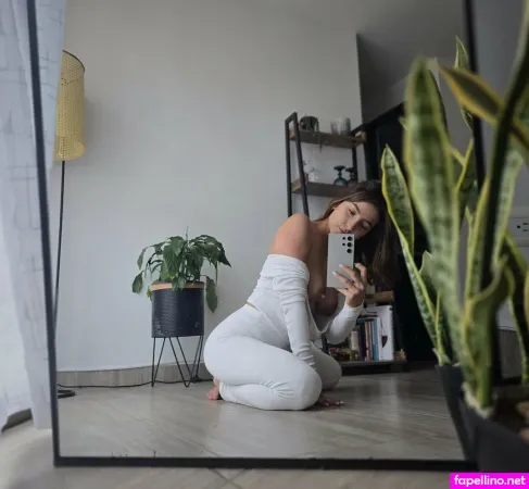 Annawaynne OnlyFans Thumbnail #ktYRHmq41R