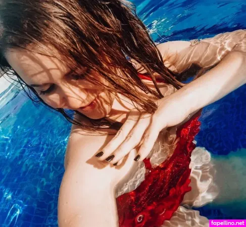 Annawhispers OnlyFans Thumbnail #7ZqBby8Rb5