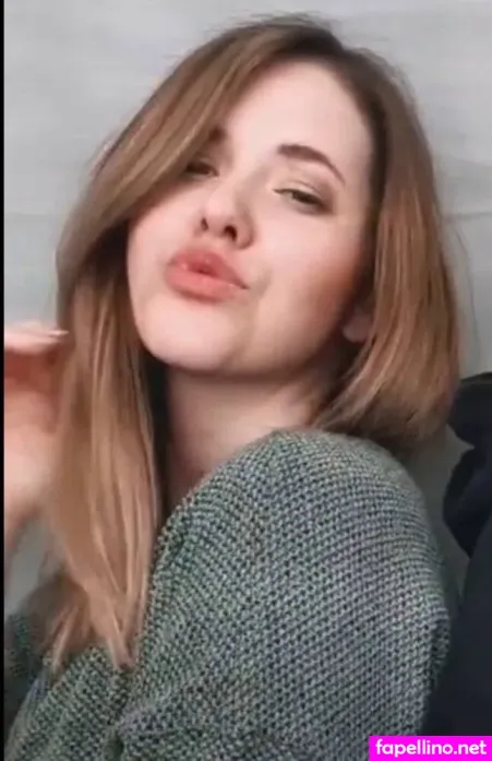 Annawhispers OnlyFans Thumbnail #y9814zBpgY