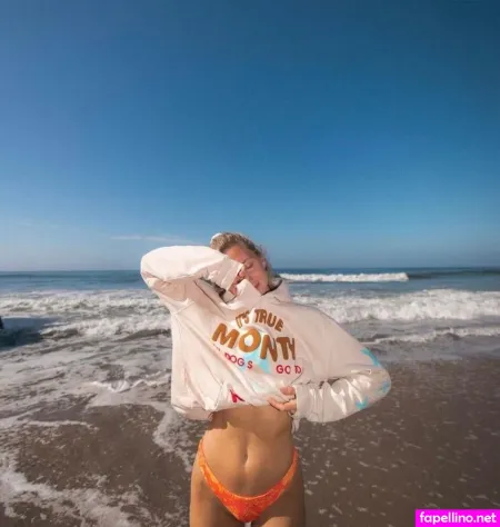 Annaxsitar OnlyFans Thumbnail #2UX01Csaog