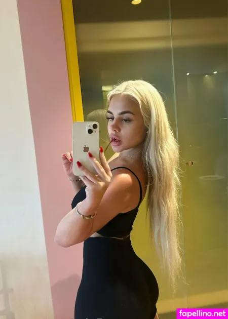 Annazanna OnlyFans Thumbnail #22mEq4raso
