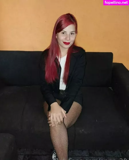 Anne 28 OnlyFans Thumbnail #fPUhj2LtFP