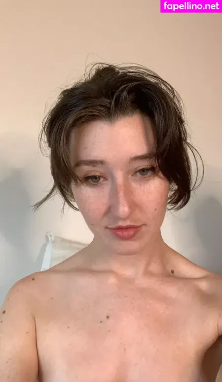 Anne Frank OnlyFans Thumbnail #rJH0sHKe4k