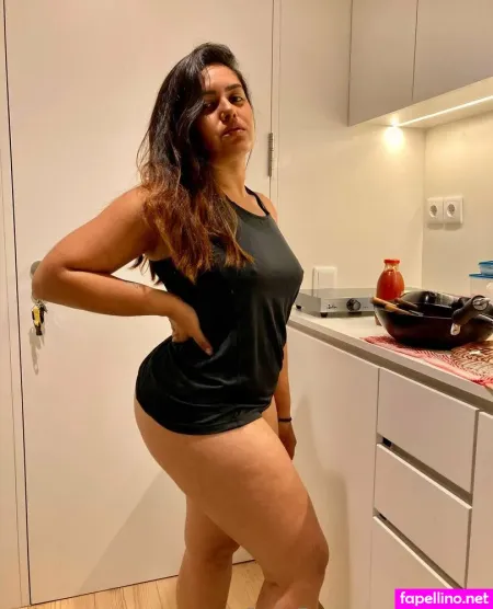 Anne Giovanna OnlyFans Thumbnail #Kuzv4iVSaF