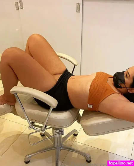 Anne Giovanna OnlyFans Thumbnail #wX1TV8lmTB