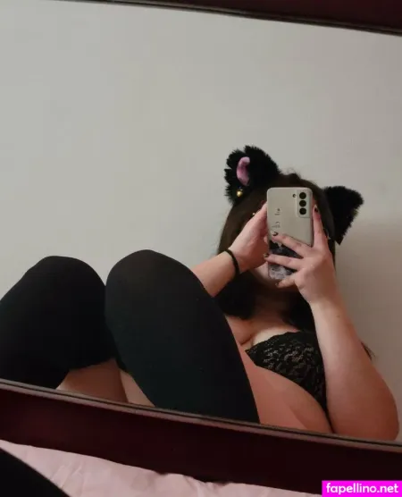 Anne Leaf OnlyFans Thumbnail #R4KSTDBlaF