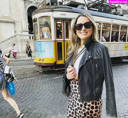 Anne Lundon OnlyFans Thumbnail #ohBth8fON5