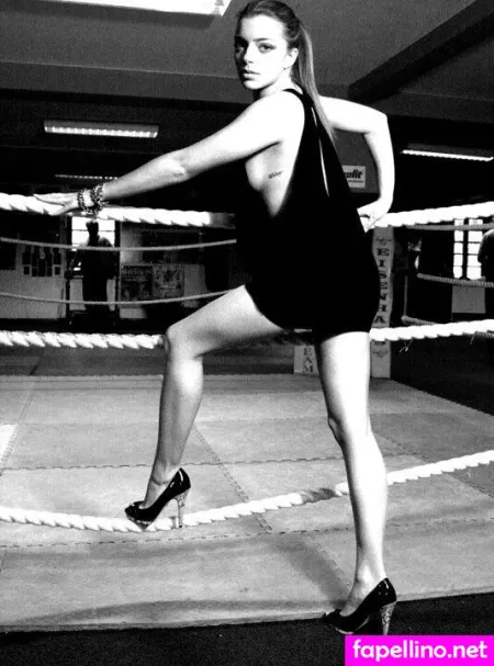 Anne Menden OnlyFans Thumbnail #030xjhFT1V