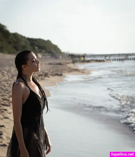 Anne Menden Main Profile Photo