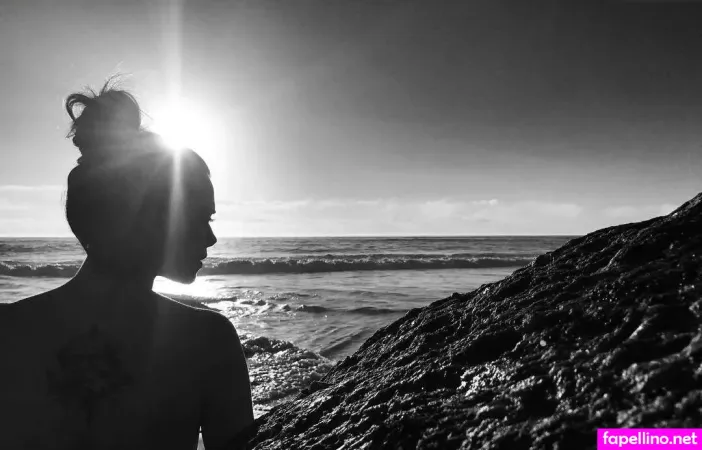 Anne Menden OnlyFans Thumbnail #AZF4kMvPvO