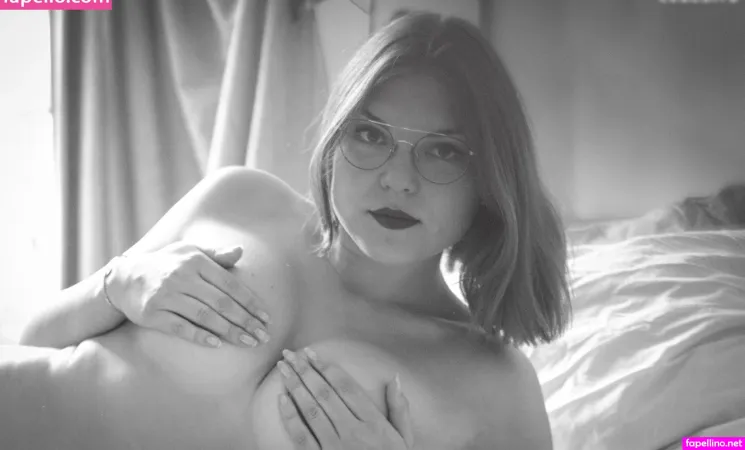 Anne Sttzner OnlyFans Thumbnail #q8Vp6Mkww8