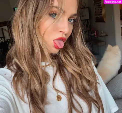 Anne Winters OnlyFans Thumbnail #CUrv6oSpea