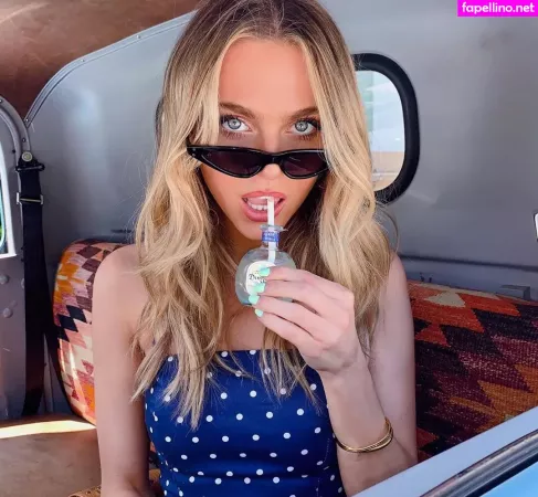 Anne Winters OnlyFans Thumbnail #UJ4KzEW0he