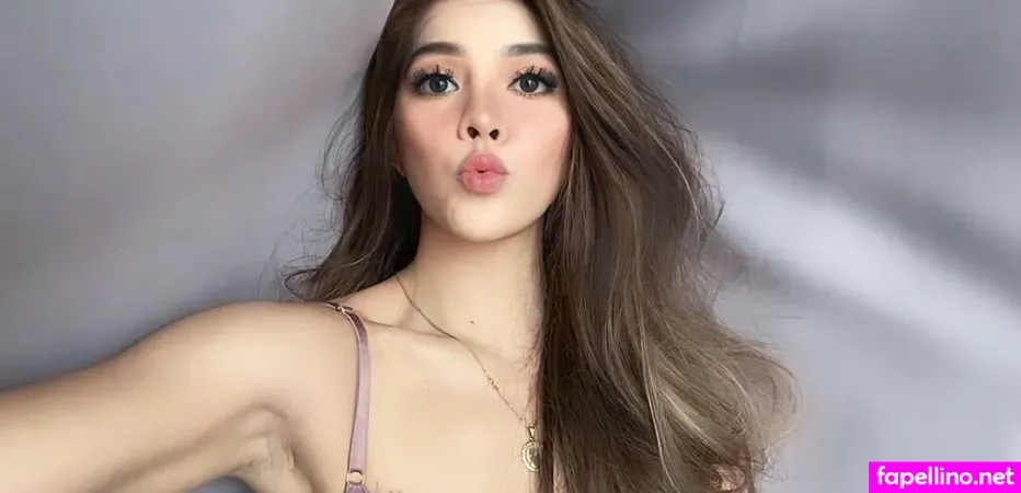 Annebiler OnlyFans Thumbnail #2frM3yVQye