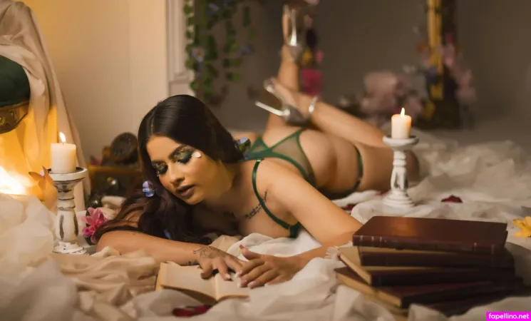 Annedixie OnlyFans Thumbnail #VUFrHMhKiy