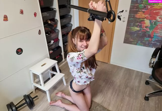 Anneeden OnlyFans Thumbnail #XxsLdxN53a