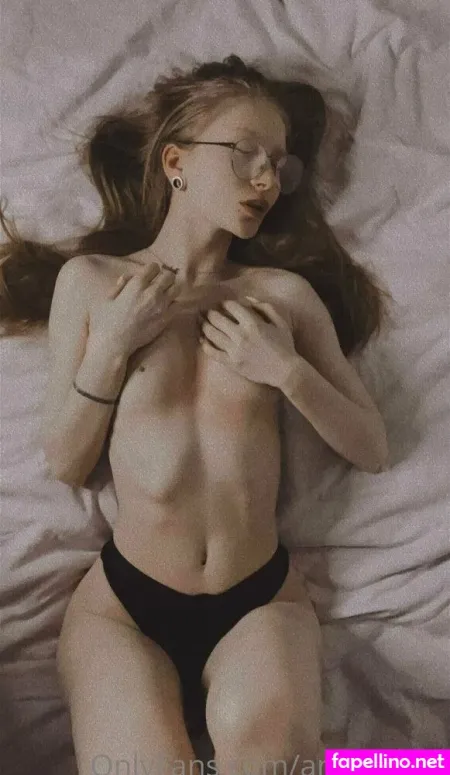 Annefoxxx OnlyFans Thumbnail #6F04PxfMJ0