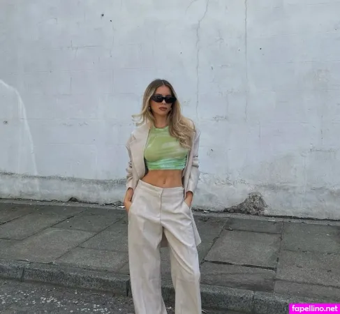 Anneka Madgett OnlyFans Thumbnail #mp25rxiWwL