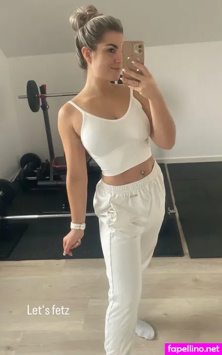 Annekastrotmann OnlyFans Thumbnail #oU15S6w0ZE