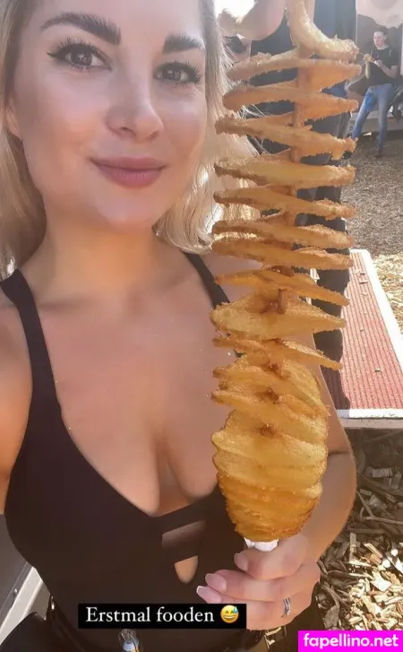 Annekastrotmann OnlyFans Thumbnail #vyo60XQCA0