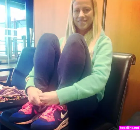 Anneke Drkopp OnlyFans Thumbnail #A5NZW4NSNv