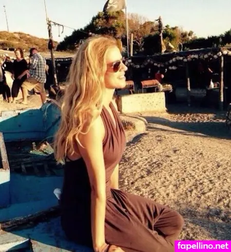 Anneke Drkopp OnlyFans Thumbnail #TkhgRhB1y7