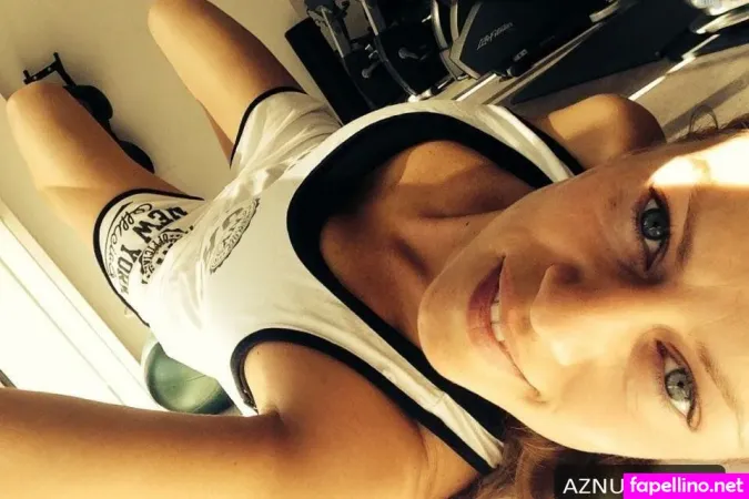 Anneke Duerkopp OnlyFans Thumbnail #kODQxoxwOg