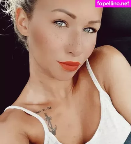 Anneke X OnlyFans Thumbnail #zcaAUVqncd