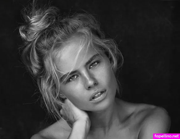 Annekee Molenaar OnlyFans Thumbnail #n4q24uoYcQ