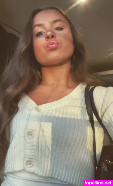 Annelise Brundell OnlyFans Thumbnail #7me3zO59s6