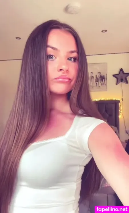 Annelise Brundell OnlyFans Thumbnail #EzRSyGnjE2