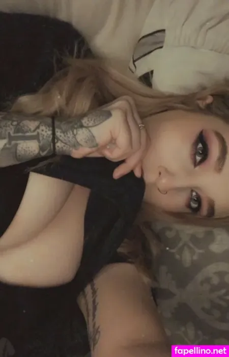 Annelise Wright OnlyFans Thumbnail #1ZLudYNHQv