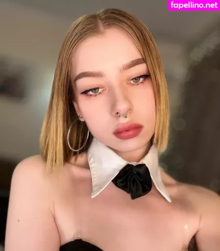 Annelitt OnlyFans Thumbnail #wajvL5hjgR