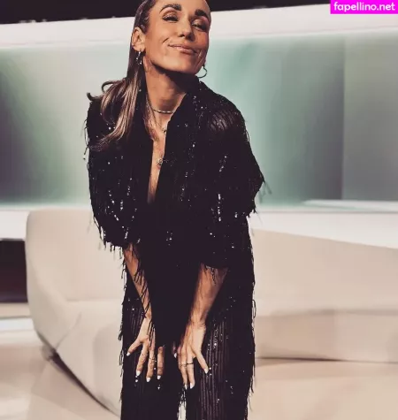 Annemarie Carpendale OnlyFans Thumbnail #0rFz6Weaiu