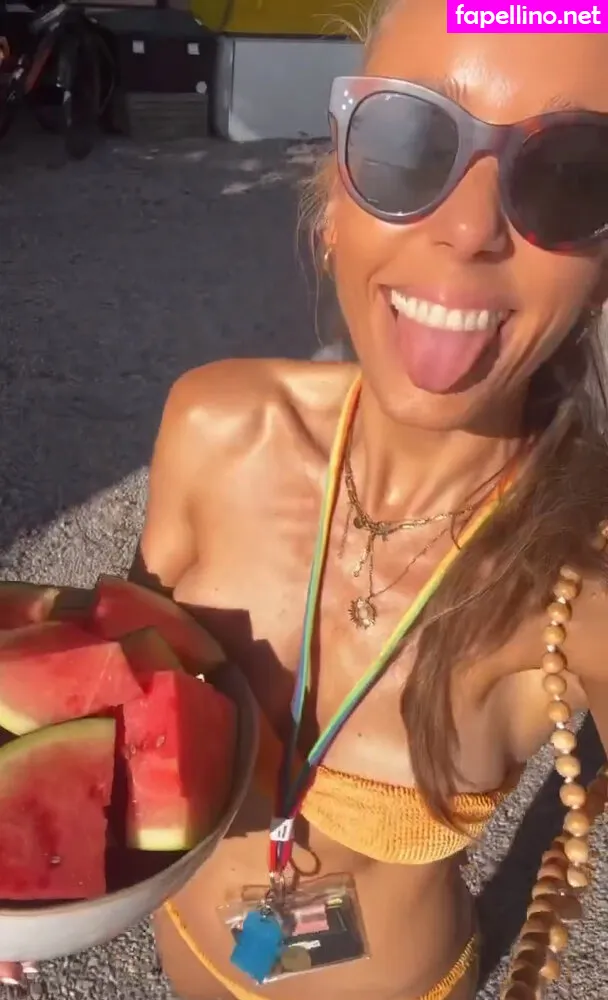 Warnkross, annie_carpendale Nude Leaked OnlyFans Photo #1B93WYANBL