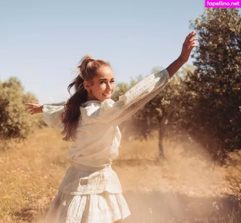 Annemarie Carpendale OnlyFans Thumbnail #3CHPSdxpri