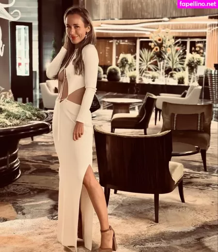 Annemarie Carpendale OnlyFans Thumbnail #EegPR4sojH