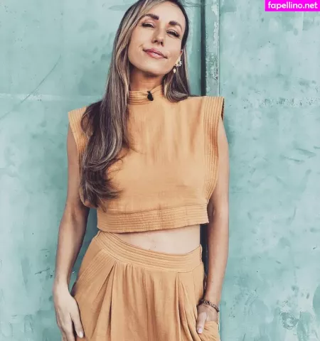 Annemarie Carpendale OnlyFans Thumbnail #HyjsLQzCXU