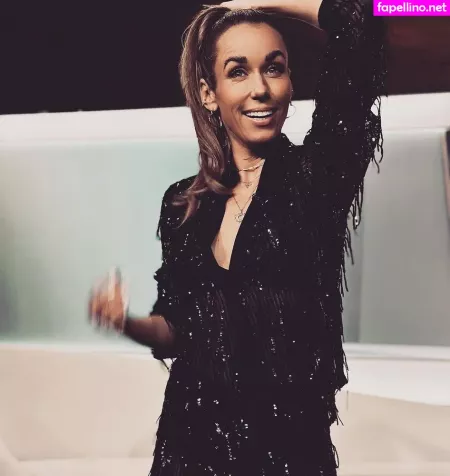 Annemarie Carpendale OnlyFans Thumbnail #JG0W6F7uCd
