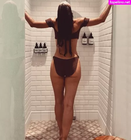 Annemarie Carpendale OnlyFans Thumbnail #LZC5bwNkAt
