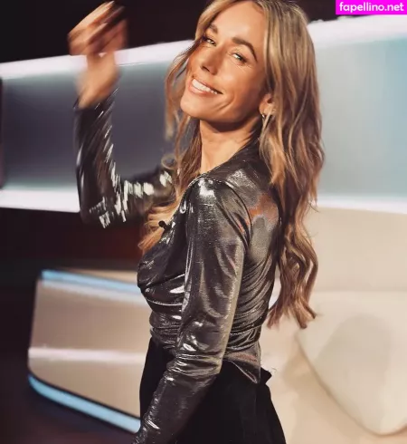Annemarie Carpendale OnlyFans Thumbnail #OkGV1Jaf6u