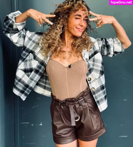 Annemarie Carpendale OnlyFans Thumbnail #Sea8Y3w9H6